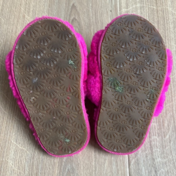 UGG Fluff yeah! Toddler slide sandals - Picture 3 of 4